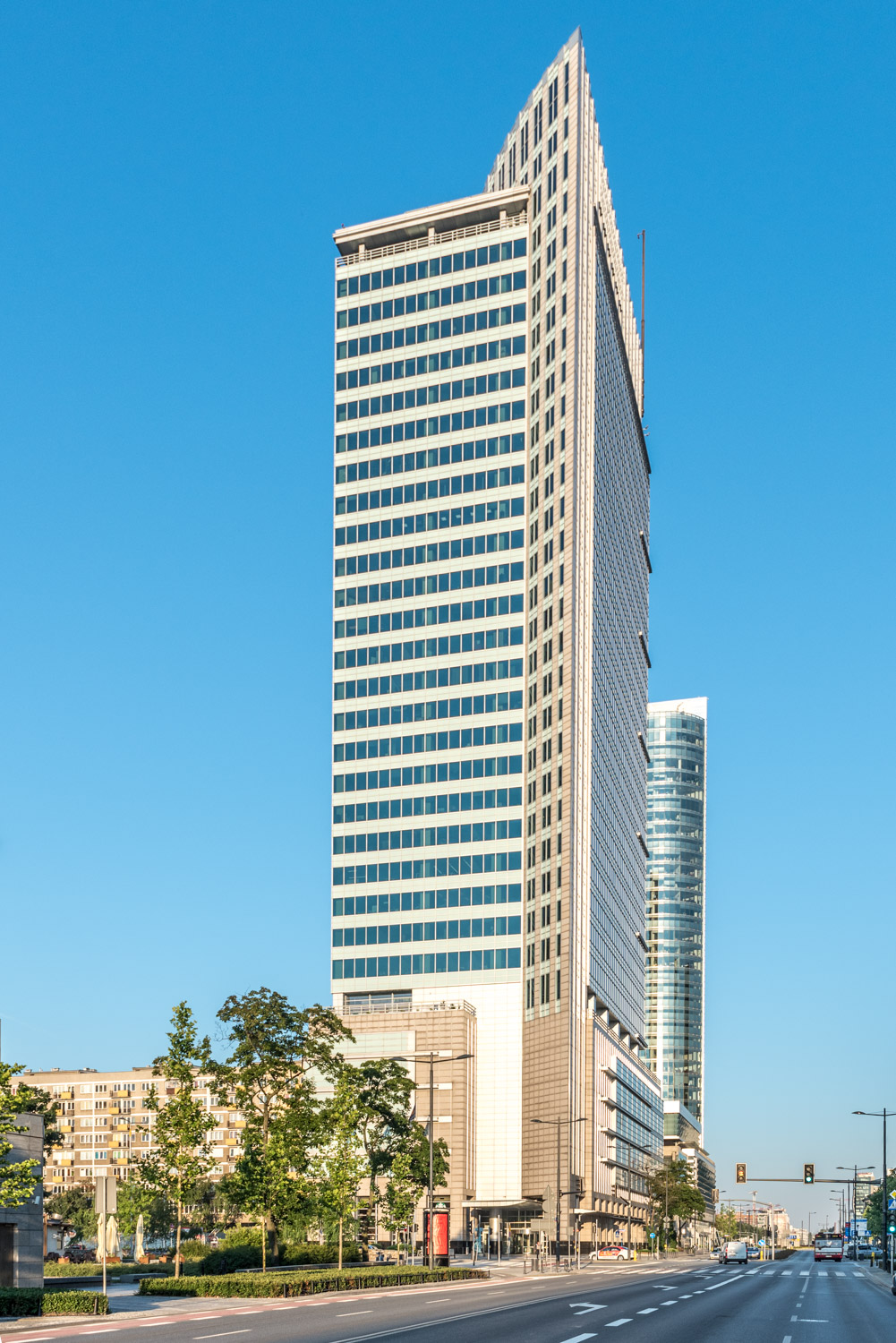 Zdjęcie architektury budynku Warsaw Financial Center